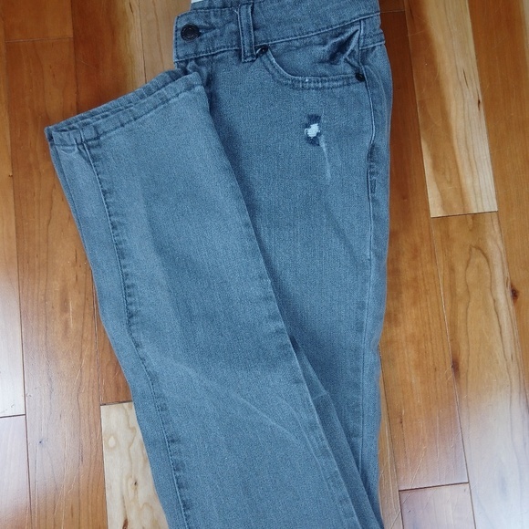 Light Grey factory distress denim Forever 21 Jeans Size 25 Stretch - Picture 3 of 6